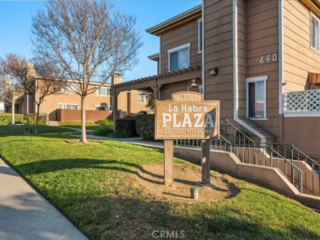 MLS: PW25042816 Condo For Sale