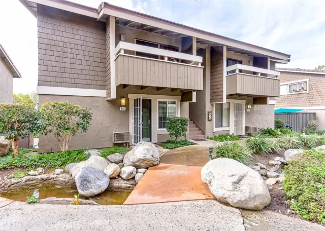 MLS: PW25043413 Condo For Sale