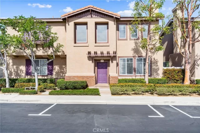 MLS: PW25047498 Condo For Sale