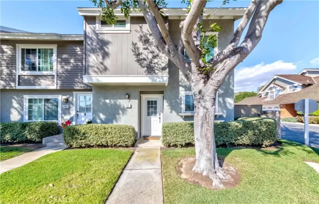 MLS: PW25047511 Condo For Sale