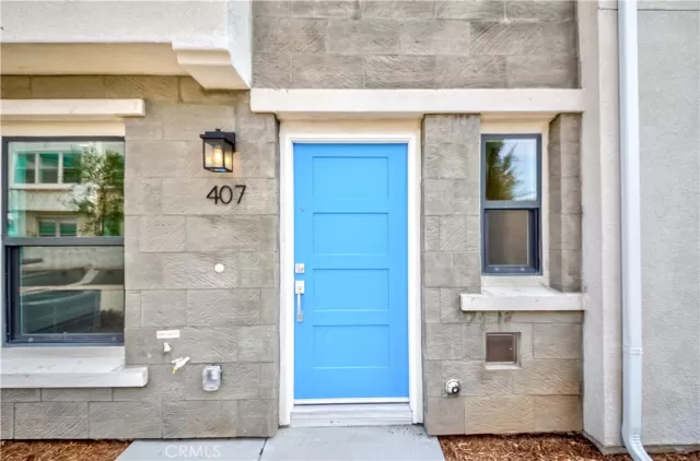 MLS: PW25048720 Condo For Sale