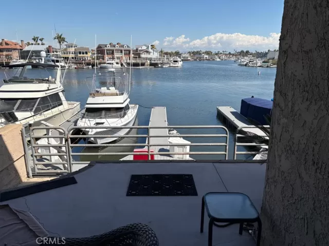 MLS: PW25052516 Condo For Sale