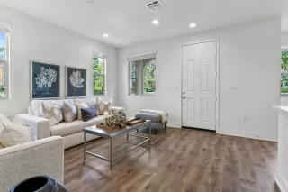 Photo #2: PW25053225 Listing 