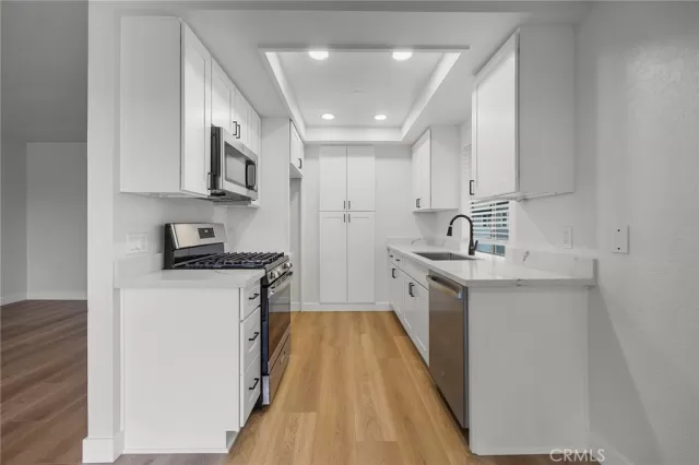 MLS: PW25055278 Condo For Sale