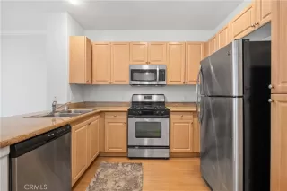 Photo #4: PW25055388 Listing 