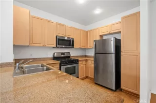 Photo #5: PW25055388 Listing 