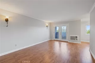 Photo #1: PW25056402 Listing 