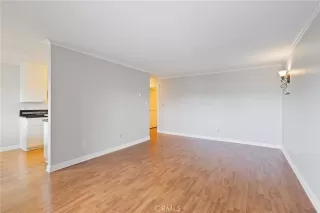 Photo #4: PW25056402 Listing 