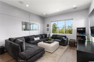 Photo #1: PW25056411 Listing