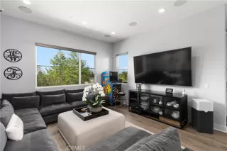 Photo #2: PW25056411 Listing