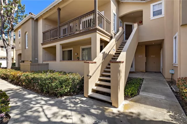 MLS: PW25063118 Condo For Sale