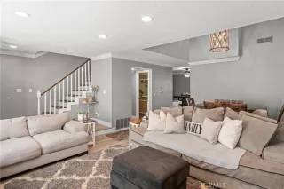 Photo #3: PW25065178 Listing 