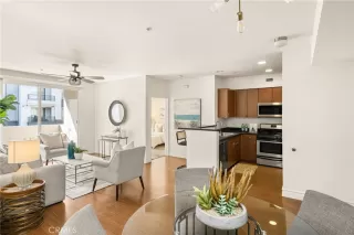 Photo #3: PW25065396 Listing 