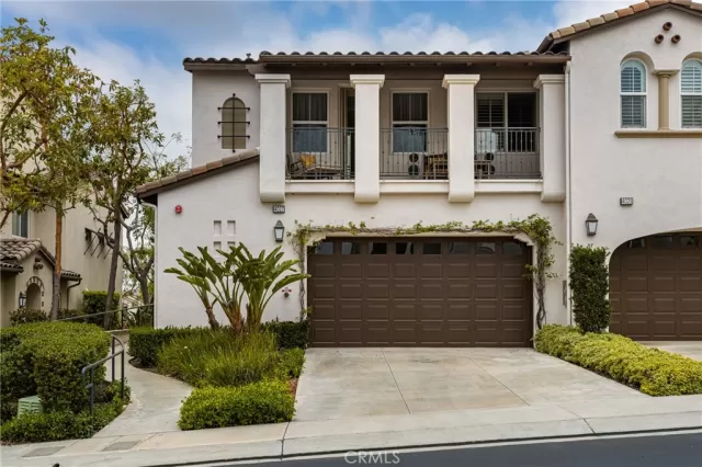 MLS: PW25066358 Condo For Sale