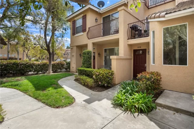 MLS: PW25066823 Condo For Sale