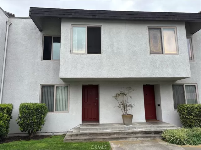 MLS: PW25067181 Condo For Sale