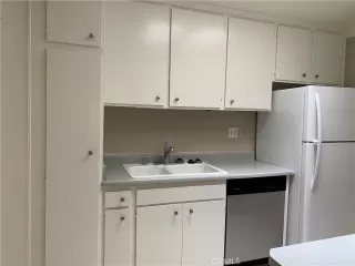 Photo #6: PW25067479 Listing