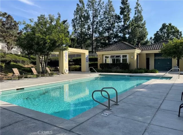 MLS: PW25068769 Condo For Sale