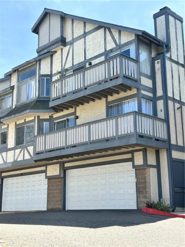 MLS: PW25070459 Condo For Sale