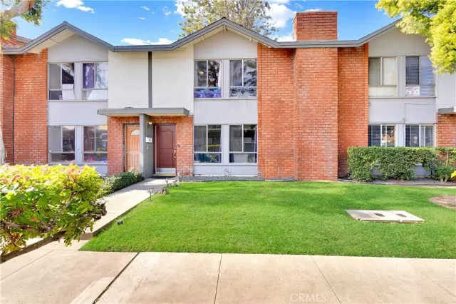 MLS: PW25072447 Condo For Sale