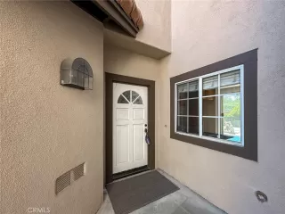 Photo #2: PW25073062 Listing 