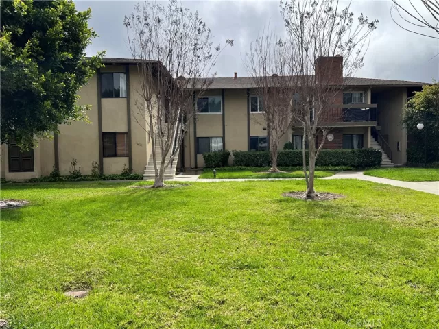 MLS: PW25073567 Condo For Sale