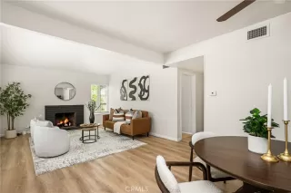 Photo #3: PW25075555 Listing 