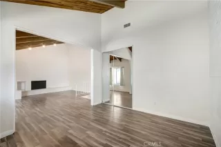 Photo #4: PW25077000 Listing