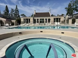 Photo #4: PW25078026 Listing 