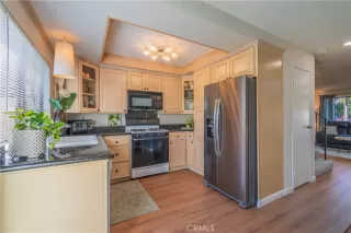 Photo #5: PW25079406 Listing