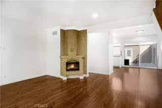 Photo #3: PW25079938 Listing