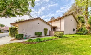 Photo #1: PW25081086 Listing