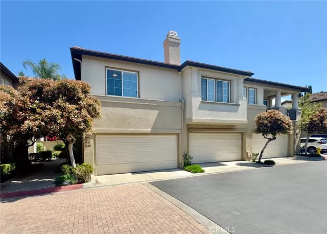 MLS: PW25081290 Condo For Sale