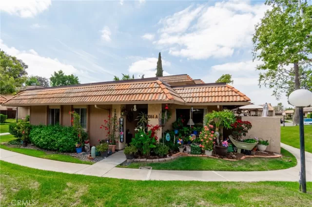 MLS: PW25082407 Condo For Sale