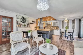 Photo #4: PW25082407 Listing 