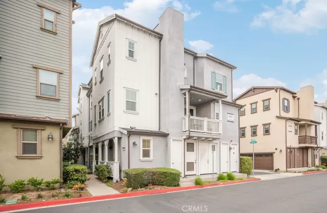 MLS: PW25082936 Condo For Sale