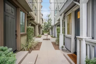 Photo #2: PW25082936 Listing