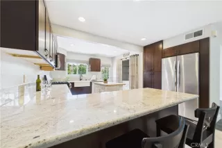 Photo #4: PW25083206 Listing