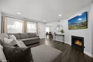 Photo #4: PW25083822 Listing