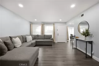 Photo #6: PW25083822 Listing