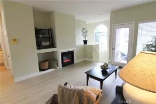 Photo #2: PW25084190 Listing 