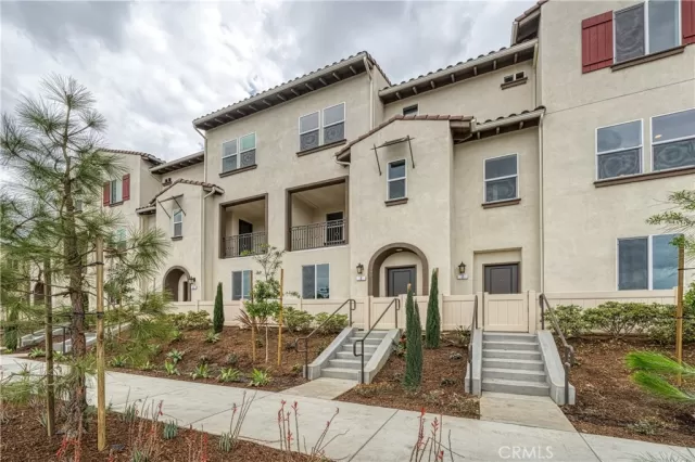 MLS: PW25087346 Condo For Sale