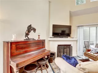 Photo #2: PW25088174 Listing 