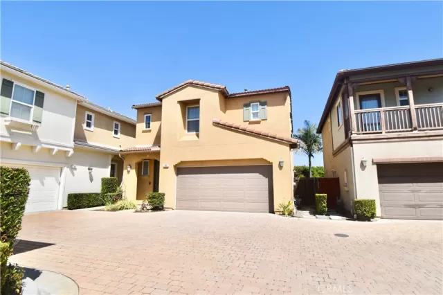 MLS: PW25088379 Condo For Sale