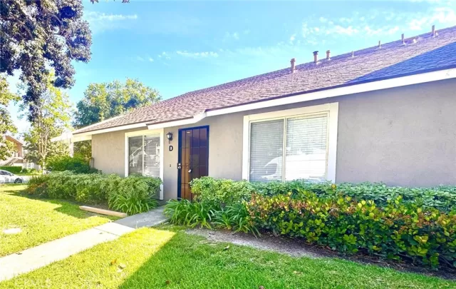 MLS: PW25088394 Condo For Sale