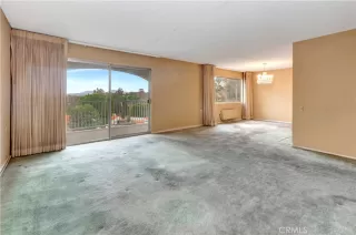 Photo #3: PW25090285 Listing