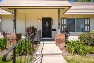 Photo #1: PW25091337 Listing 