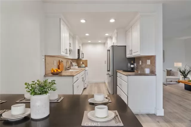 MLS: PW25092334 Condo For Sale