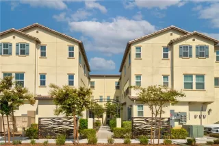 Photo #1: PW25093318 Listing