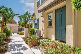 Photo #3: PW25093318 Listing